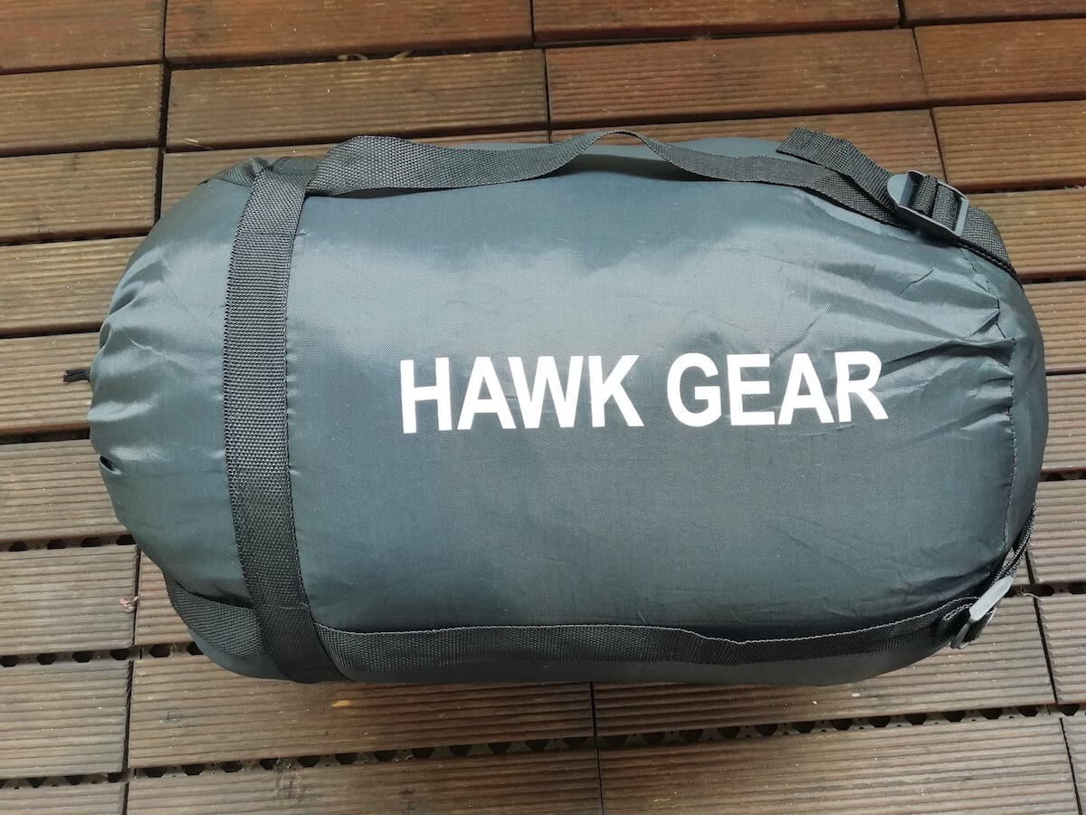 ホークギア（HAWK GEAR）の冬用寝袋を徹底レビュー | キャンプザウルス